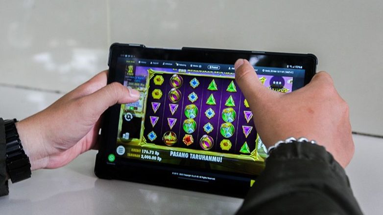 7 Tips Ampuh Mengatasi Masalah Keuangan di Slot Online